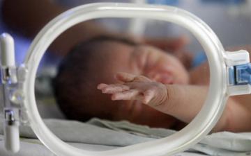 Trung Quốc: Đón 2 bé gái sinh đôi được chỉnh sửa gen đầu tiên trên thế giới, có khả năng chống nhiễm HIV